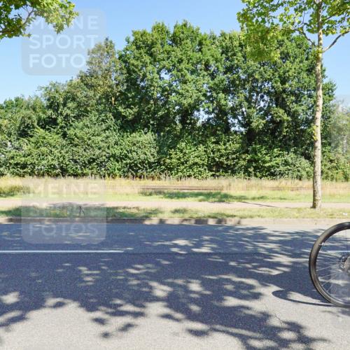09.08.2026 - GEWOBA Citytriathlon Bremen Michael Burmester http://msf.ph/oto/9960468 09.08.2026 12:47:51 Radfahren 593, 618, 642, 719, 735, 904, 1103 meine-sportfotos.de