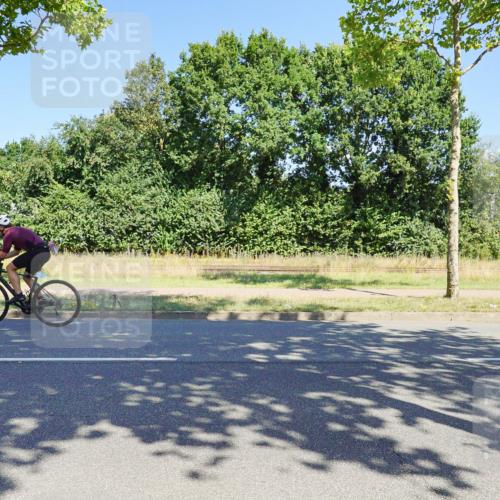09.08.2026 - GEWOBA Citytriathlon Bremen Michael Burmester http://msf.ph/oto/9960480 09.08.2026 12:48:06 Radfahren 563, 683, 688, 811, 883, 955, 1103, 1116 meine-sportfotos.de