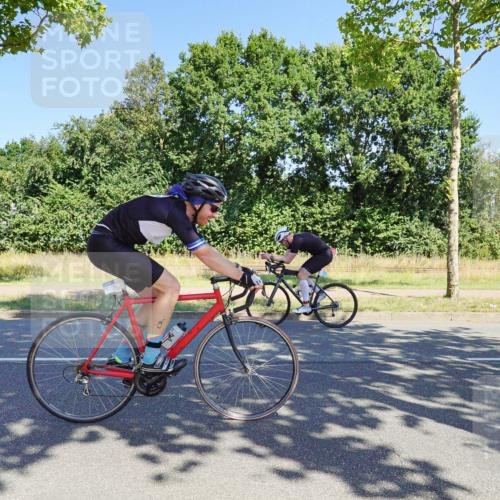 09.08.2026 - GEWOBA Citytriathlon Bremen Michael Burmester http://msf.ph/oto/9960509 09.08.2026 12:48:52 Radfahren 544, 592, 641, 685, 824, 882, 959, 1149 meine-sportfotos.de