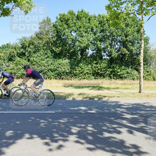 09.08.2026 - GEWOBA Citytriathlon Bremen Michael Burmester http://msf.ph/oto/9960552 09.08.2026 12:49:54 Radfahren 590, 773, 777, 852, 874, 946, 967, 1008, 1150 meine-sportfotos.de