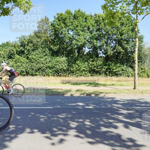 09.08.2026 - GEWOBA Citytriathlon Bremen Michael Burmester http://msf.ph/oto/9960578 09.08.2026 12:50:41 Radfahren 594, 648, 730, 737, 794, 799, 932, 993, 1016, 1137, 1139, 1158 meine-sportfotos.de
