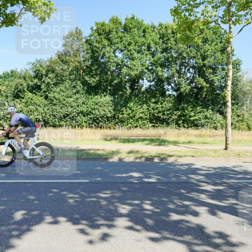 09.08.2026 - GEWOBA Citytriathlon Bremen Michael Burmester http://msf.ph/oto/9960584 09.08.2026 12:50:48 Radfahren 594, 624, 648, 730, 794, 799, 879, 932, 993, 1016, 1137, 1139 meine-sportfotos.de