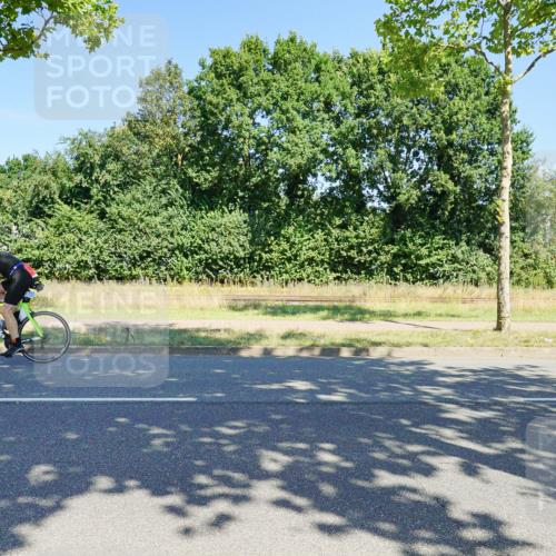 09.08.2026 - GEWOBA Citytriathlon Bremen Michael Burmester http://msf.ph/oto/9960602 09.08.2026 12:51:16 Radfahren 606, 884, 1019, 1133 meine-sportfotos.de