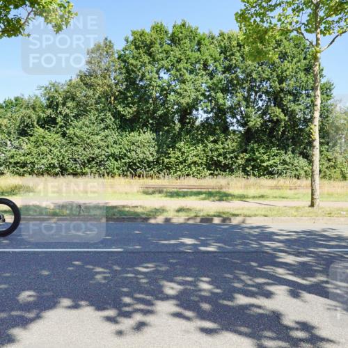 09.08.2026 - GEWOBA Citytriathlon Bremen Michael Burmester http://msf.ph/oto/9960609 09.08.2026 12:51:28 Radfahren 560, 562, 595, 756, 880, 1019, 1110 meine-sportfotos.de