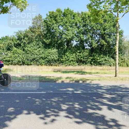 09.08.2026 - GEWOBA Citytriathlon Bremen Michael Burmester http://msf.ph/oto/9960628 09.08.2026 12:51:53 Radfahren 545, 582, 615, 668, 867, 877, 990, 1013, 1143 meine-sportfotos.de