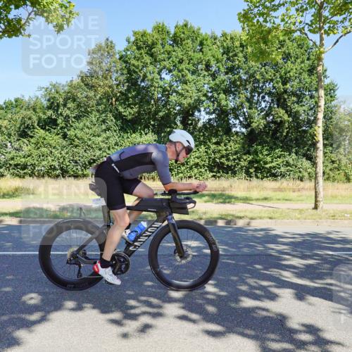 09.08.2026 - GEWOBA Citytriathlon Bremen Michael Burmester http://msf.ph/oto/9960639 09.08.2026 12:52:13 Radfahren 679, 682, 717, 750, 820, 826, 979, 990, 1130 meine-sportfotos.de