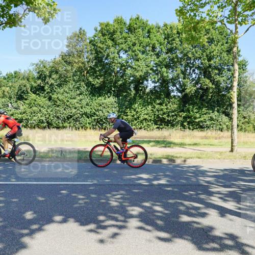 09.08.2026 - GEWOBA Citytriathlon Bremen Michael Burmester http://msf.ph/oto/9960678 09.08.2026 12:53:18 Radfahren 600, 748, 855, 920, 1015 meine-sportfotos.de