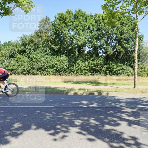 09.08.2026 - GEWOBA Citytriathlon Bremen Michael Burmester http://msf.ph/oto/9960735 09.08.2026 12:54:33 Radfahren 574, 639, 781, 812, 816, 864, 1118, 1127, 1142 meine-sportfotos.de