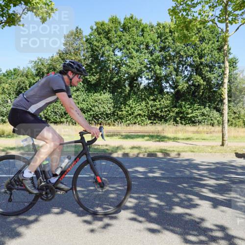 09.08.2026 - GEWOBA Citytriathlon Bremen Michael Burmester http://msf.ph/oto/9960744 09.08.2026 12:54:45 Radfahren 541, 596, 623, 695, 733, 744, 935, 1118, 1142 meine-sportfotos.de