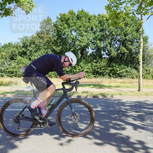09.08.2026 - GEWOBA Citytriathlon Bremen Michael Burmester http://msf.ph/oto/9960752 09.08.2026 12:55:05 Radfahren 565, 568, 743, 745, 839, 911, 970 meine-sportfotos.de