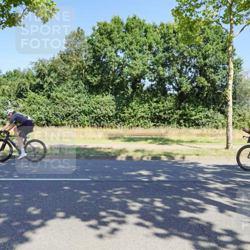 09.08.2026 - GEWOBA Citytriathlon Bremen Michael Burmester http://msf.ph/oto/9960757 09.08.2026 12:55:11 Radfahren 565, 568, 743, 745, 789, 839, 911, 970 meine-sportfotos.de