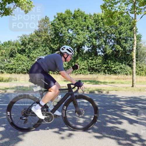 09.08.2026 - GEWOBA Citytriathlon Bremen Michael Burmester http://msf.ph/oto/9960789 09.08.2026 12:55:58 Radfahren 612, 667, 763, 783, 897, 1005, 1146, 1156 meine-sportfotos.de