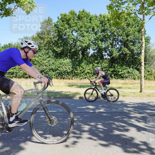 09.08.2026 - GEWOBA Citytriathlon Bremen Michael Burmester http://msf.ph/oto/9960798 09.08.2026 12:56:10 Radfahren 564, 612, 664, 667, 673, 763, 780, 810, 819, 897, 1005, 1126, 1156 meine-sportfotos.de