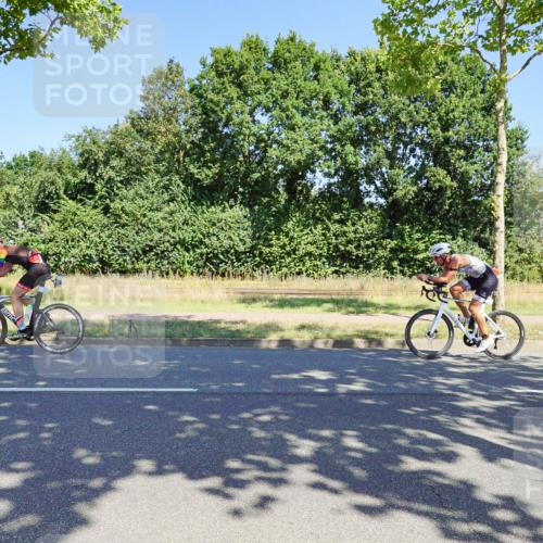 09.08.2026 - GEWOBA Citytriathlon Bremen Michael Burmester http://msf.ph/oto/9960822 09.08.2026 12:56:42 Radfahren 727, 761, 762, 774, 840, 848, 871, 902, 1113 meine-sportfotos.de