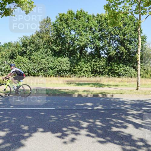 09.08.2026 - GEWOBA Citytriathlon Bremen Michael Burmester http://msf.ph/oto/9960826 09.08.2026 12:56:52 Radfahren 601, 620, 740, 762, 767, 840, 1012 meine-sportfotos.de