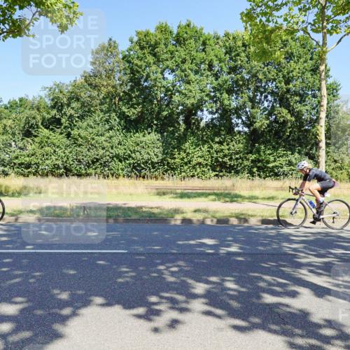 09.08.2026 - GEWOBA Citytriathlon Bremen Michael Burmester http://msf.ph/oto/9960863 09.08.2026 12:57:41 Radfahren 627, 701, 702, 707, 834, 888, 1136, 1153 meine-sportfotos.de