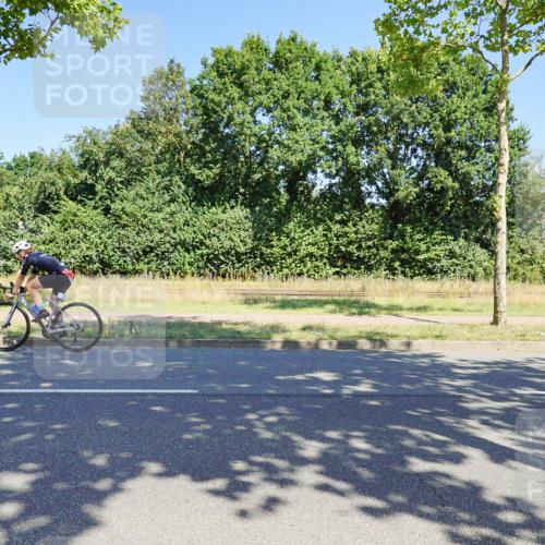 09.08.2026 - GEWOBA Citytriathlon Bremen Michael Burmester http://msf.ph/oto/9960864 09.08.2026 12:57:42 Radfahren 627, 701, 707, 834, 888, 1136, 1153 meine-sportfotos.de