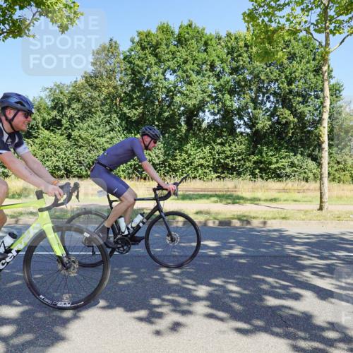 09.08.2026 - GEWOBA Citytriathlon Bremen Michael Burmester http://msf.ph/oto/9960866 09.08.2026 12:57:45 Radfahren 627, 701, 707, 711, 888, 919, 1136, 1153 meine-sportfotos.de