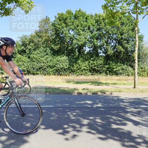 09.08.2026 - GEWOBA Citytriathlon Bremen Michael Burmester http://msf.ph/oto/9960887 09.08.2026 12:58:18 Radfahren 578, 651, 796, 798, 976, 1154 meine-sportfotos.de