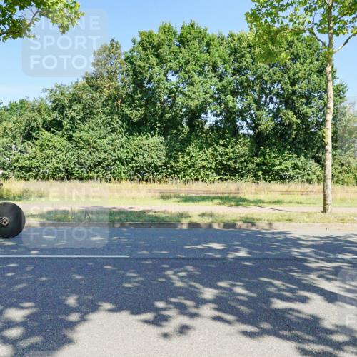 09.08.2026 - GEWOBA Citytriathlon Bremen Michael Burmester http://msf.ph/oto/9960909 09.08.2026 12:59:10 Radfahren 588, 656, 672, 732, 1115 meine-sportfotos.de