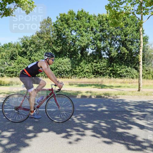 09.08.2026 - GEWOBA Citytriathlon Bremen Michael Burmester http://msf.ph/oto/9960925 09.08.2026 12:59:42 Radfahren 658, 712, 800, 817, 923, 951, 956 meine-sportfotos.de