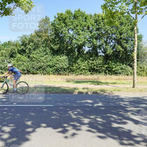 09.08.2026 - GEWOBA Citytriathlon Bremen Michael Burmester http://msf.ph/oto/9960926 09.08.2026 12:59:43 Radfahren 658, 712, 800, 817, 923, 951, 956 meine-sportfotos.de