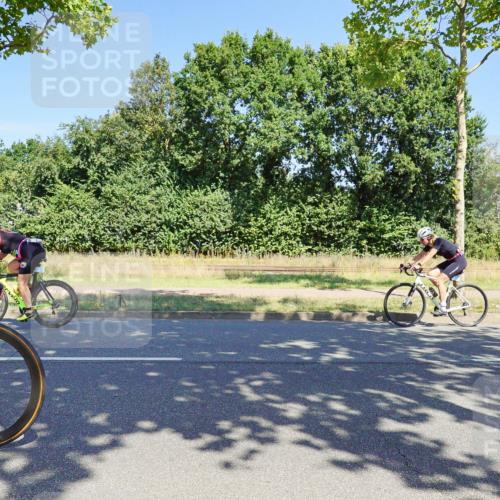 09.08.2026 - GEWOBA Citytriathlon Bremen Michael Burmester http://msf.ph/oto/9960934 09.08.2026 12:59:51 Radfahren 543, 712, 800, 817, 923, 942, 951, 956 meine-sportfotos.de