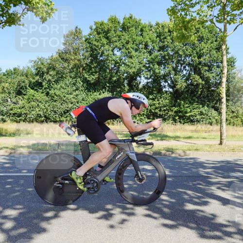 09.08.2026 - GEWOBA Citytriathlon Bremen Michael Burmester http://msf.ph/oto/9960937 09.08.2026 12:59:53 Radfahren 543, 771, 800, 817, 923, 942, 951, 956, 1159 meine-sportfotos.de