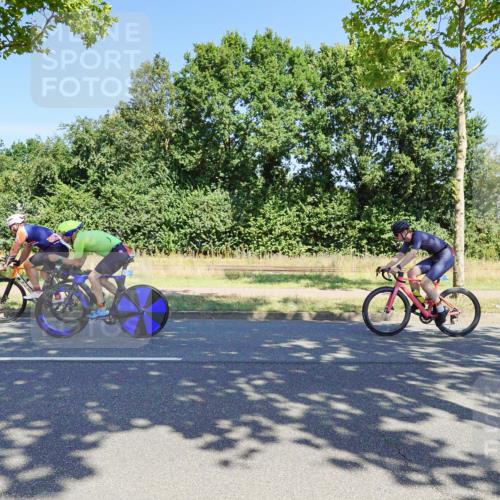 09.08.2026 - GEWOBA Citytriathlon Bremen Michael Burmester http://msf.ph/oto/9960961 09.08.2026 13:00:32 Radfahren 621, 633, 649, 661, 700, 720, 753, 870, 915, 1010, 1123 meine-sportfotos.de