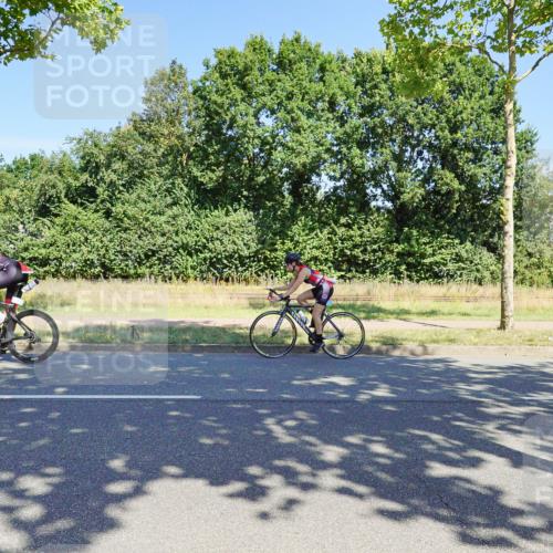 09.08.2026 - GEWOBA Citytriathlon Bremen Michael Burmester http://msf.ph/oto/9960984 09.08.2026 13:00:58 Radfahren 644, 785, 843, 944, 1004, 1107 meine-sportfotos.de