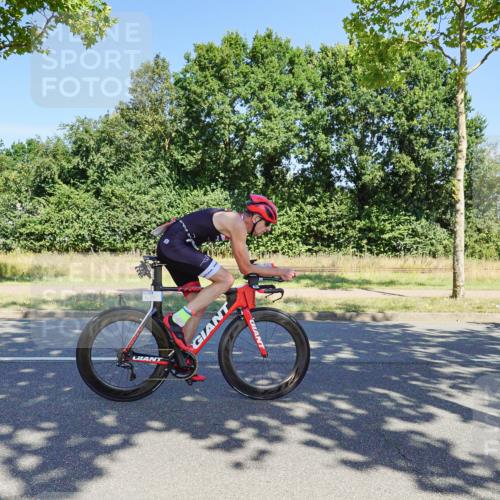 09.08.2026 - GEWOBA Citytriathlon Bremen Michael Burmester http://msf.ph/oto/9960995 09.08.2026 13:01:10 Radfahren 558, 643, 644, 782, 785, 797, 843, 944 meine-sportfotos.de