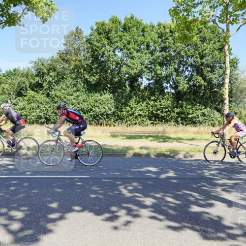 09.08.2026 - GEWOBA Citytriathlon Bremen Michael Burmester http://msf.ph/oto/9961021 09.08.2026 13:01:43 Radfahren 587, 631, 669, 690, 729, 746, 764, 775, 831, 859, 862, 991, 1014, 1120 meine-sportfotos.de