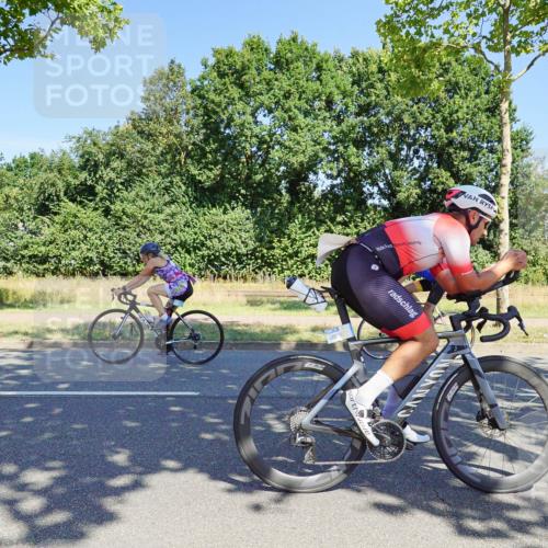 09.08.2026 - GEWOBA Citytriathlon Bremen Michael Burmester http://msf.ph/oto/9961022 09.08.2026 13:01:43 Radfahren 587, 631, 669, 690, 729, 746, 764, 775, 831, 859, 862, 991, 1014, 1120 meine-sportfotos.de