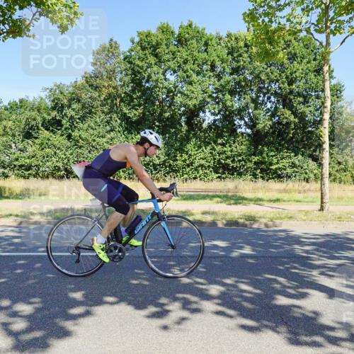 09.08.2026 - GEWOBA Citytriathlon Bremen Michael Burmester http://msf.ph/oto/9961035 09.08.2026 13:02:03 Radfahren 546, 610, 629, 731, 813, 887, 889, 957, 1125 meine-sportfotos.de