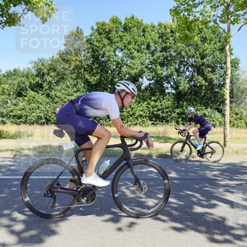09.08.2026 - GEWOBA Citytriathlon Bremen Michael Burmester http://msf.ph/oto/9961049 09.08.2026 13:02:28 Radfahren 614, 632, 676, 723, 791, 873, 966, 1007, 1011, 1020 meine-sportfotos.de