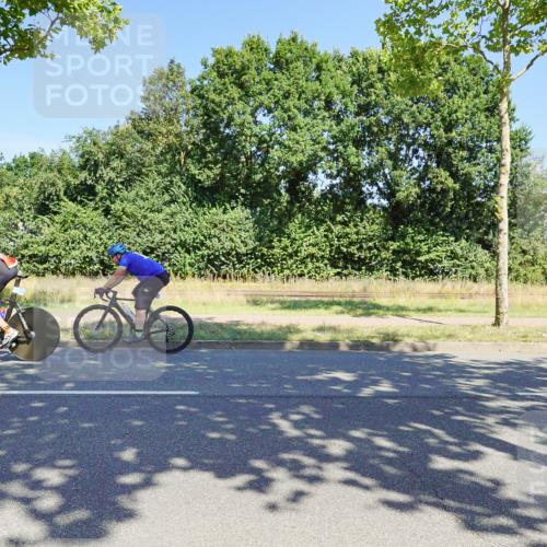 09.08.2026 - GEWOBA Citytriathlon Bremen Michael Burmester http://msf.ph/oto/9961069 09.08.2026 13:02:50 Radfahren 549, 597, 654, 681, 691 meine-sportfotos.de