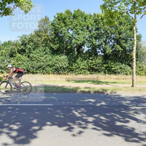 09.08.2026 - GEWOBA Citytriathlon Bremen Michael Burmester http://msf.ph/oto/9961079 09.08.2026 13:03:07 Radfahren 779, 898, 1102, 1105 meine-sportfotos.de