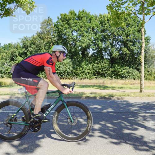 09.08.2026 - GEWOBA Citytriathlon Bremen Michael Burmester http://msf.ph/oto/9961082 09.08.2026 13:03:14 Radfahren 768, 779, 898, 985, 1102 meine-sportfotos.de