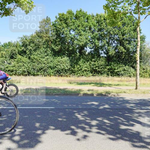 09.08.2026 - GEWOBA Citytriathlon Bremen Michael Burmester http://msf.ph/oto/9961090 09.08.2026 13:03:28 Radfahren 591, 616, 703, 735, 768, 885, 945, 985, 1106 meine-sportfotos.de