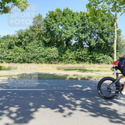 09.08.2026 - GEWOBA Citytriathlon Bremen Michael Burmester http://msf.ph/oto/9961094 09.08.2026 13:03:30 Radfahren 591, 616, 703, 735, 768, 793, 885, 945, 985, 1106 meine-sportfotos.de
