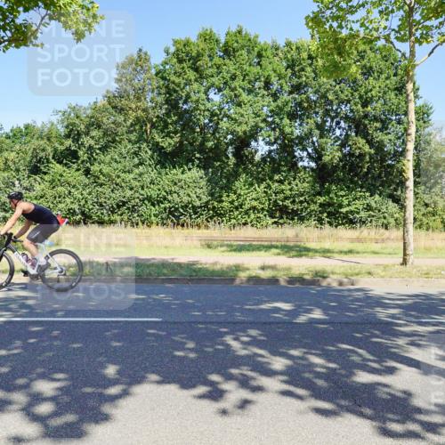 09.08.2026 - GEWOBA Citytriathlon Bremen Michael Burmester http://msf.ph/oto/9961128 09.08.2026 13:04:15 Radfahren 630, 662, 853, 883, 936, 941, 955, 1001 meine-sportfotos.de
