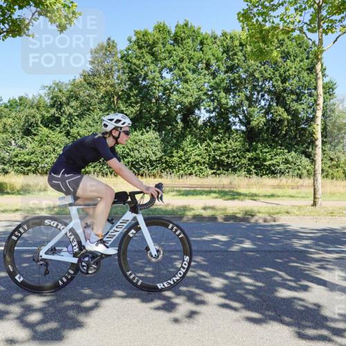 09.08.2026 - GEWOBA Citytriathlon Bremen Michael Burmester http://msf.ph/oto/9961133 09.08.2026 13:04:25 Radfahren 112, 569, 630, 881, 883, 936, 941, 955, 962, 997, 1002 meine-sportfotos.de