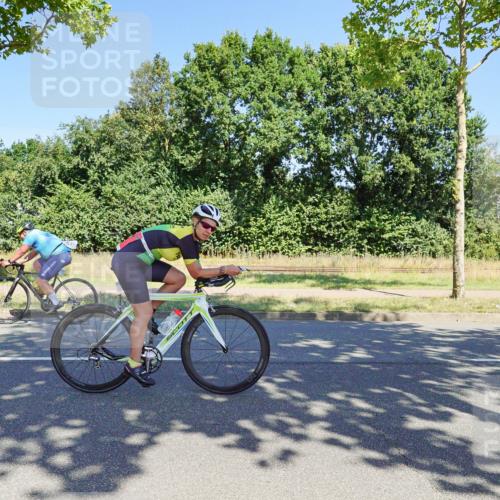 09.08.2026 - GEWOBA Citytriathlon Bremen Michael Burmester http://msf.ph/oto/9961150 09.08.2026 13:05:02 Radfahren 652, 738, 747, 773, 777, 908, 917, 922 meine-sportfotos.de