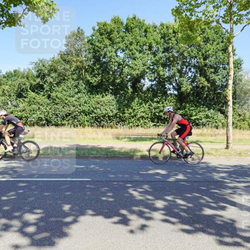 09.08.2026 - GEWOBA Citytriathlon Bremen Michael Burmester http://msf.ph/oto/9961160 09.08.2026 13:05:22 Radfahren 583, 818, 830, 1139 meine-sportfotos.de
