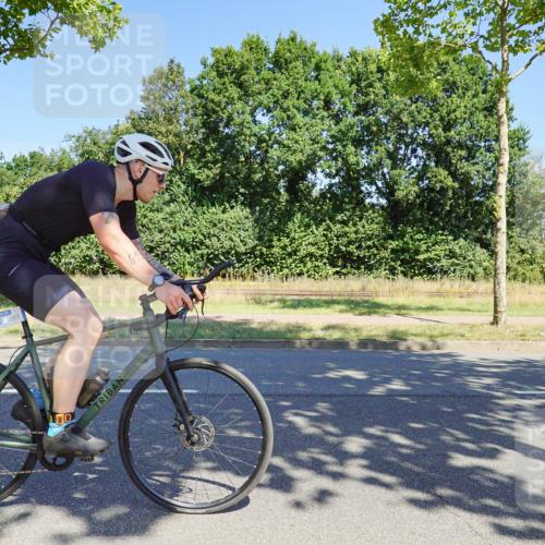 09.08.2026 - GEWOBA Citytriathlon Bremen Michael Burmester http://msf.ph/oto/9961189 09.08.2026 13:06:12 Radfahren 540, 547, 619, 765, 969 meine-sportfotos.de