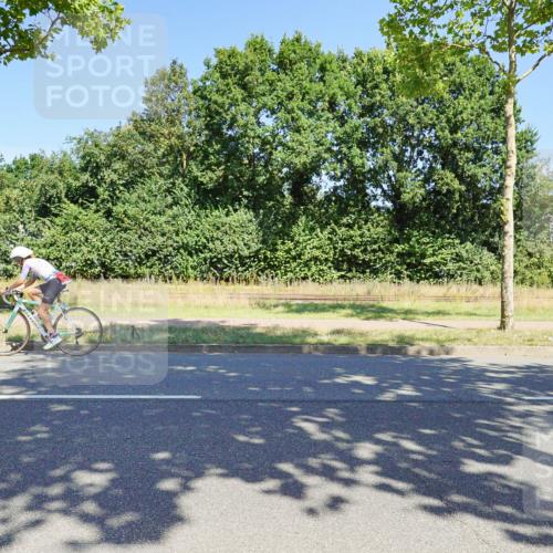 09.08.2026 - GEWOBA Citytriathlon Bremen Michael Burmester http://msf.ph/oto/9961225 09.08.2026 13:07:24 Radfahren 959, 1149, 1158 meine-sportfotos.de