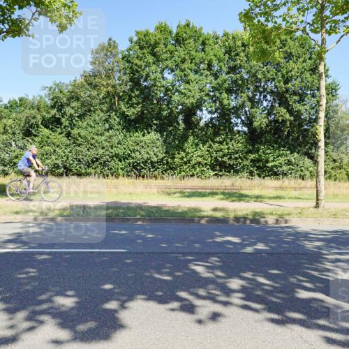 09.08.2026 - GEWOBA Citytriathlon Bremen Michael Burmester http://msf.ph/oto/9961267 09.08.2026 13:08:51 Radfahren 594, 605, 641, 686, 756, 852 meine-sportfotos.de