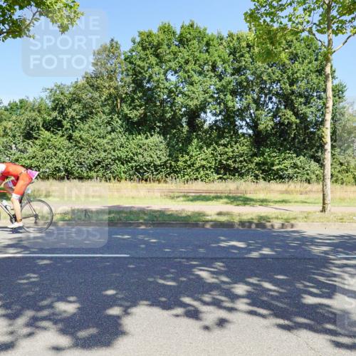 09.08.2026 - GEWOBA Citytriathlon Bremen Michael Burmester http://msf.ph/oto/9961277 09.08.2026 13:09:02 Radfahren 589, 594, 899, 1133, 1143 meine-sportfotos.de