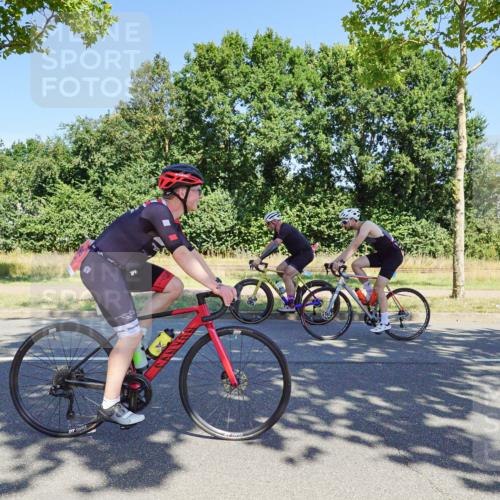 09.08.2026 - GEWOBA Citytriathlon Bremen Michael Burmester http://msf.ph/oto/9961278 09.08.2026 13:09:06 Radfahren 589, 899, 1133, 1143 meine-sportfotos.de
