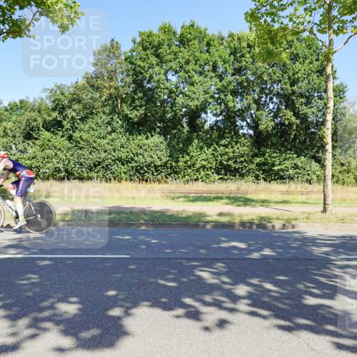 09.08.2026 - GEWOBA Citytriathlon Bremen Michael Burmester http://msf.ph/oto/9961280 09.08.2026 13:09:08 Radfahren 589, 724, 795, 899, 1133, 1143 meine-sportfotos.de